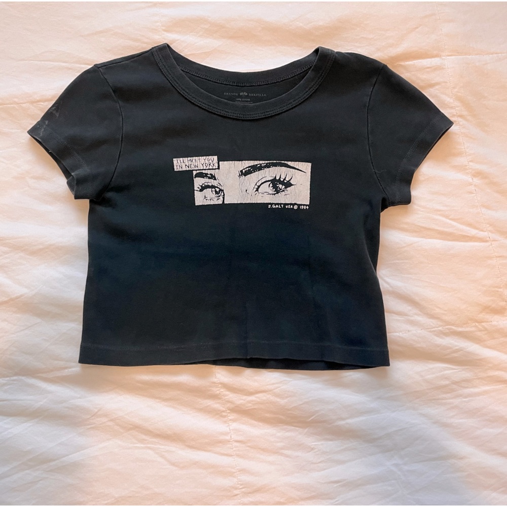 Brandy Melville I’ll meet you in New York baby tee